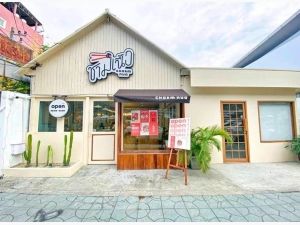 เซ้งร้านบางแสน อาหาร-คาเฟ่ ริมถนน ทางลงหาดบางแสน   .