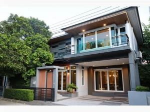 ให้เช่าบ้านเดี่ยว 2 ชั้น 58 ตรว. The Gallery House Pattern ลาดพร้  .