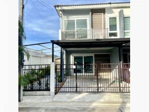 For Rent : Thalang, Townhome Modern Style , 3 bedrooms 2 bathroom  .