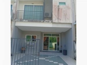 For Rent : Kohkaew, 2-Story Townhome, 3 Bedrooms 3 Bathrooms  .