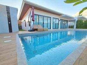 Single story detached house for sale pool villa with fully furnis  .